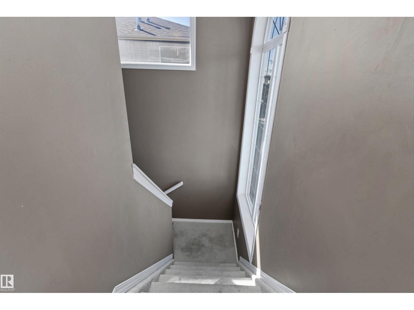 2947 26 St NW, Edmonton, Alberta T6T 2A1 - Photo 4 - E4507106