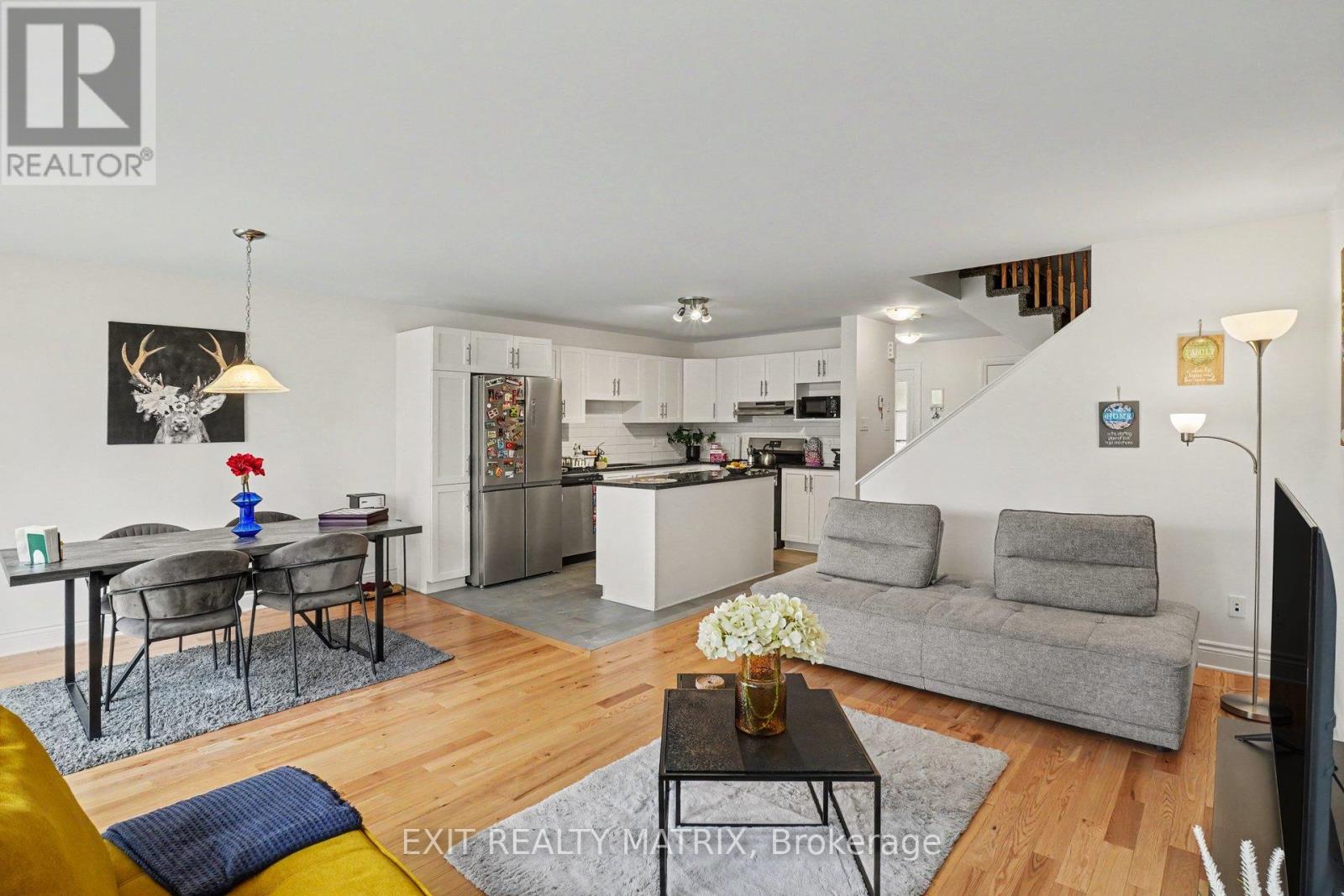 314 Dion Avenue, Clarence-Rockland, Ontario  K2E 7R9 - Photo 4 - X13745702