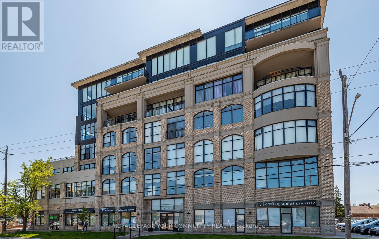704 - 10376 YONGE STREET, Richmond Hill, Ontario