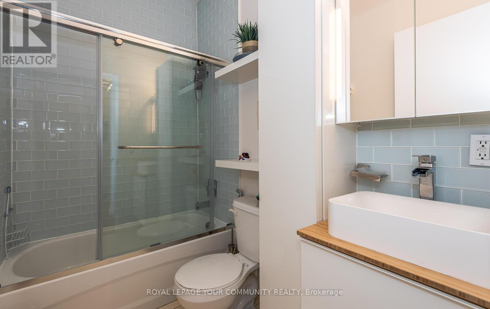 704 - 10376 Yonge Street, Richmond Hill, Ontario  L4C 3B8 - Photo 10 - N13745706