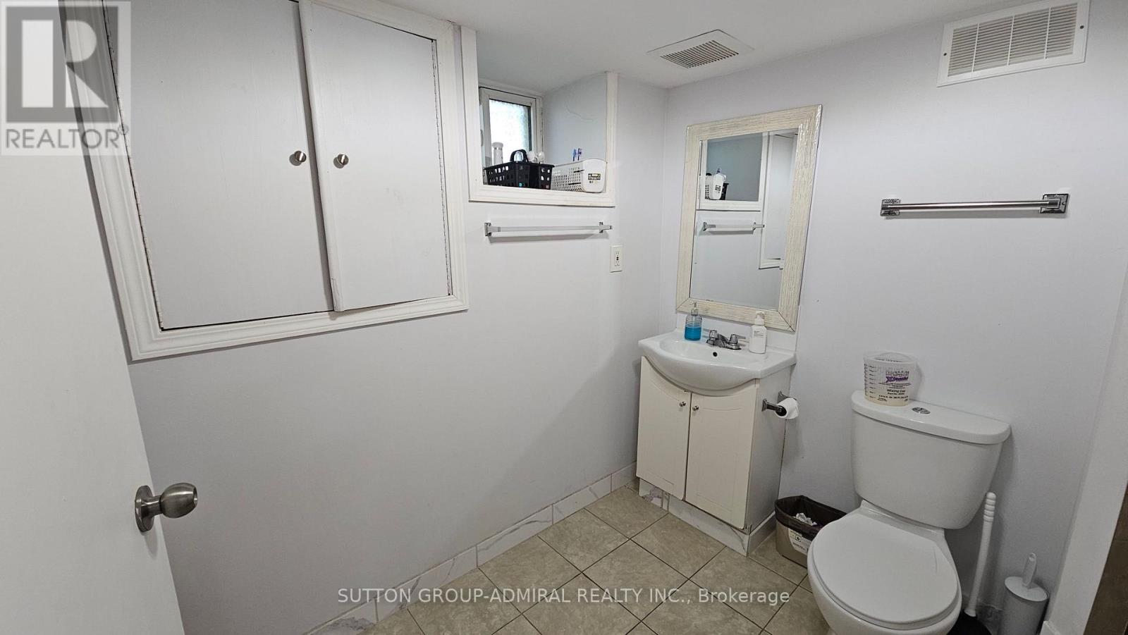Bsmt - 109 Sheldon Avenue, Newmarket, Ontario  L3Y 2V8 - Photo 5 - N13745740