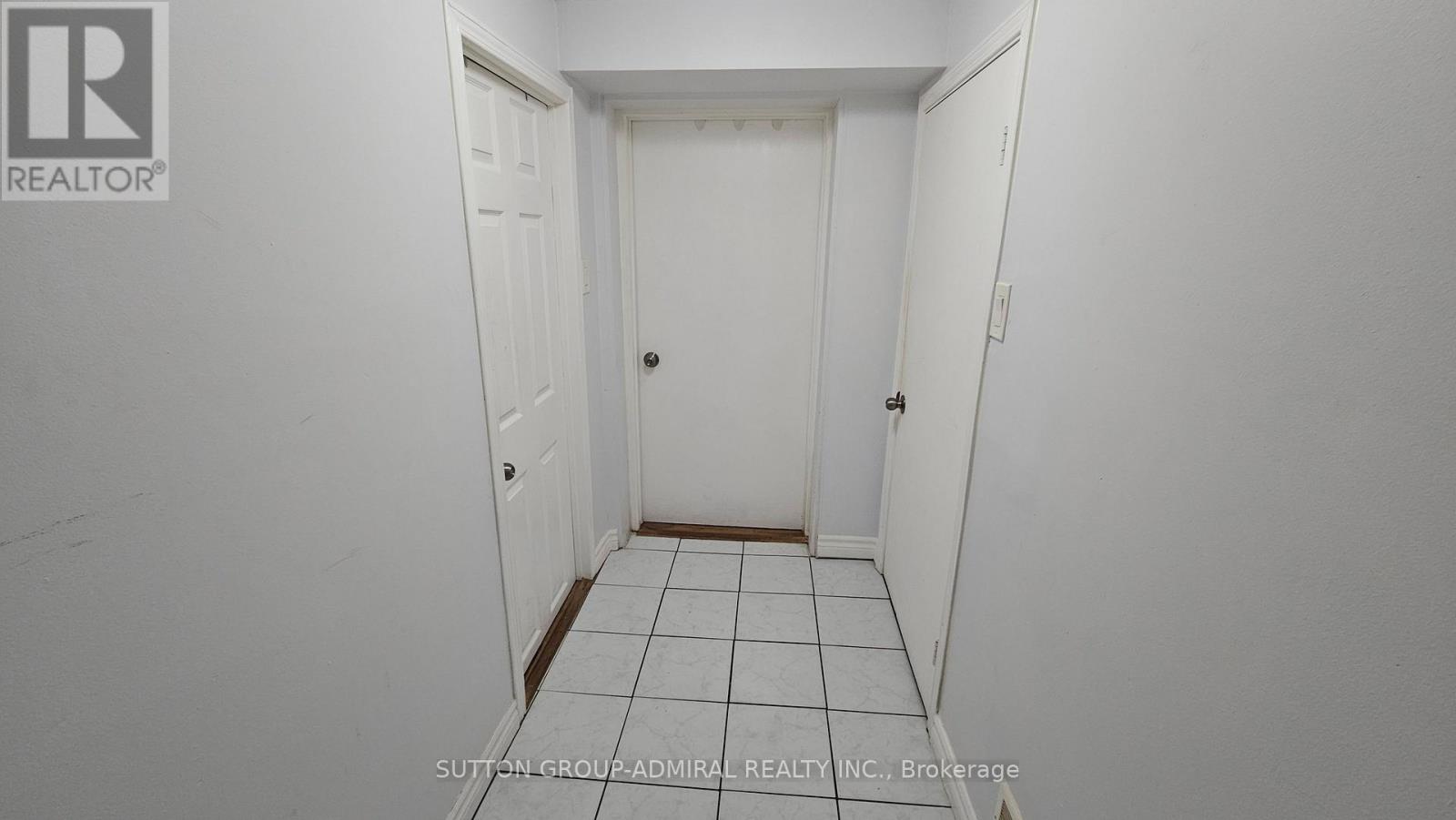 Bsmt - 109 Sheldon Avenue, Newmarket, Ontario  L3Y 2V8 - Photo 6 - N13745740