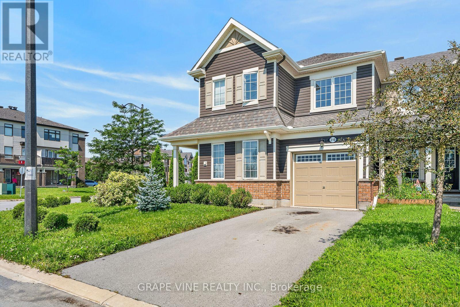 210 Clintonia Street, Ottawa, Ontario  K2V 0K3 - Photo 2 - X13745844