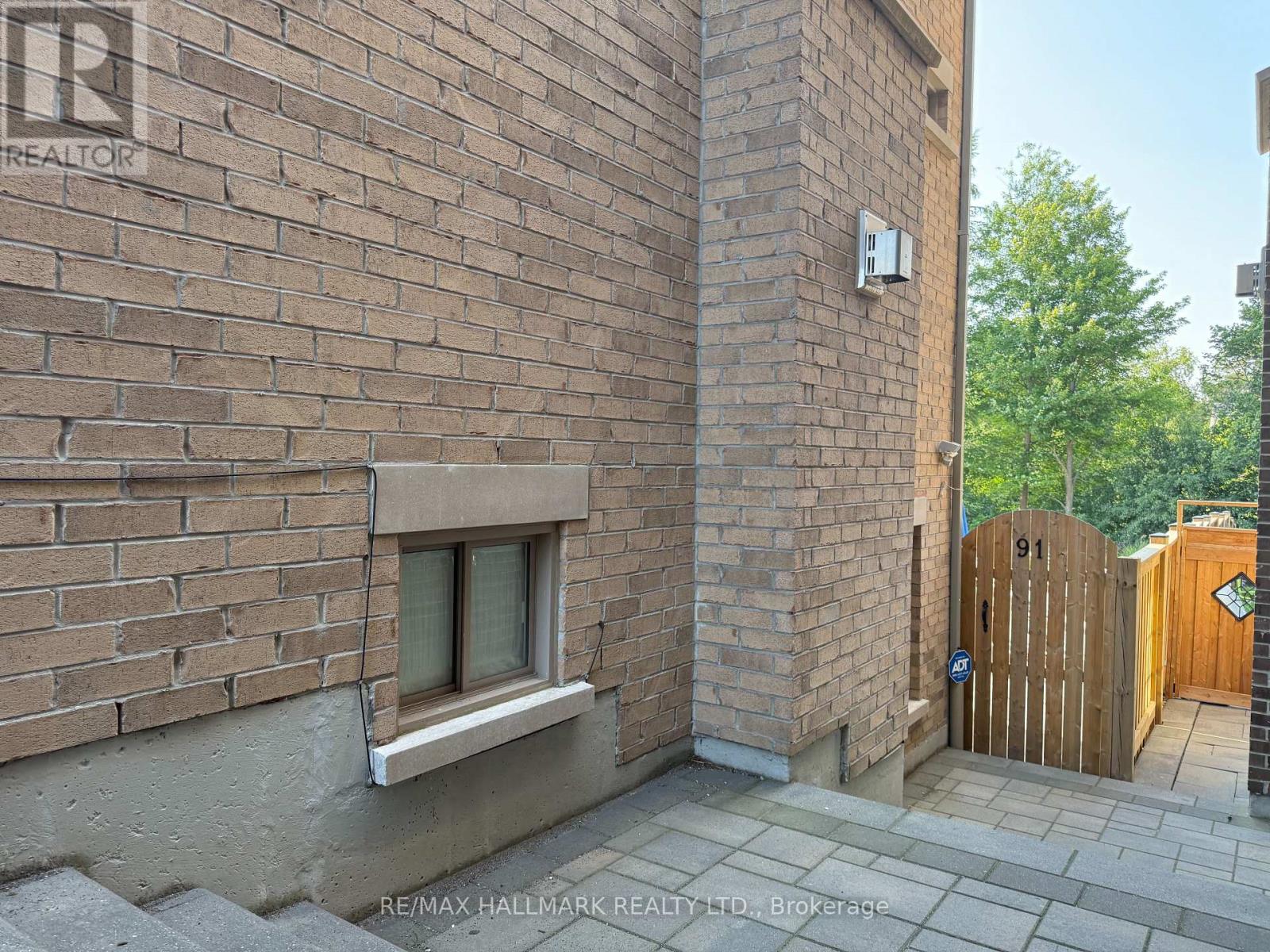 Lower Level - 91 Glensteeple Trail, Aurora, Ontario  L4G 3T1 - Photo 3 - N13745818