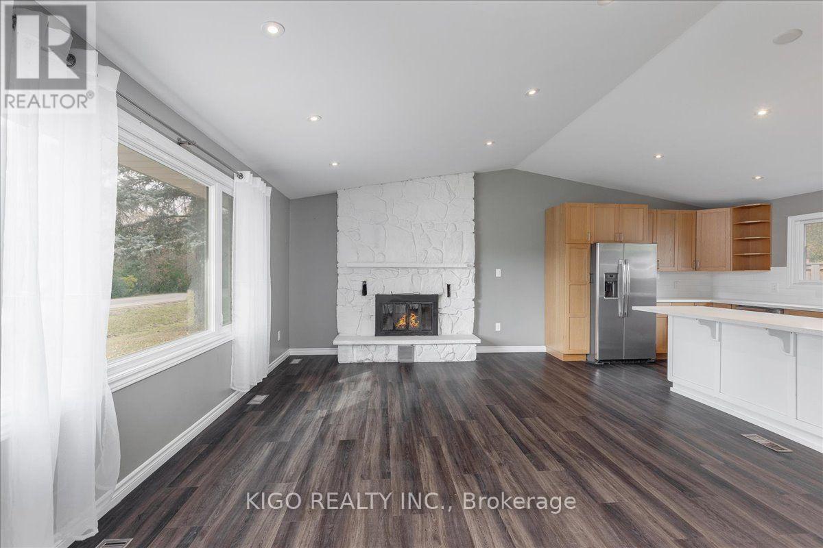 Upper - 5 Evelyn Avenue, Georgina, Ontario  L4P 3C8 - Photo 13 - N13745924