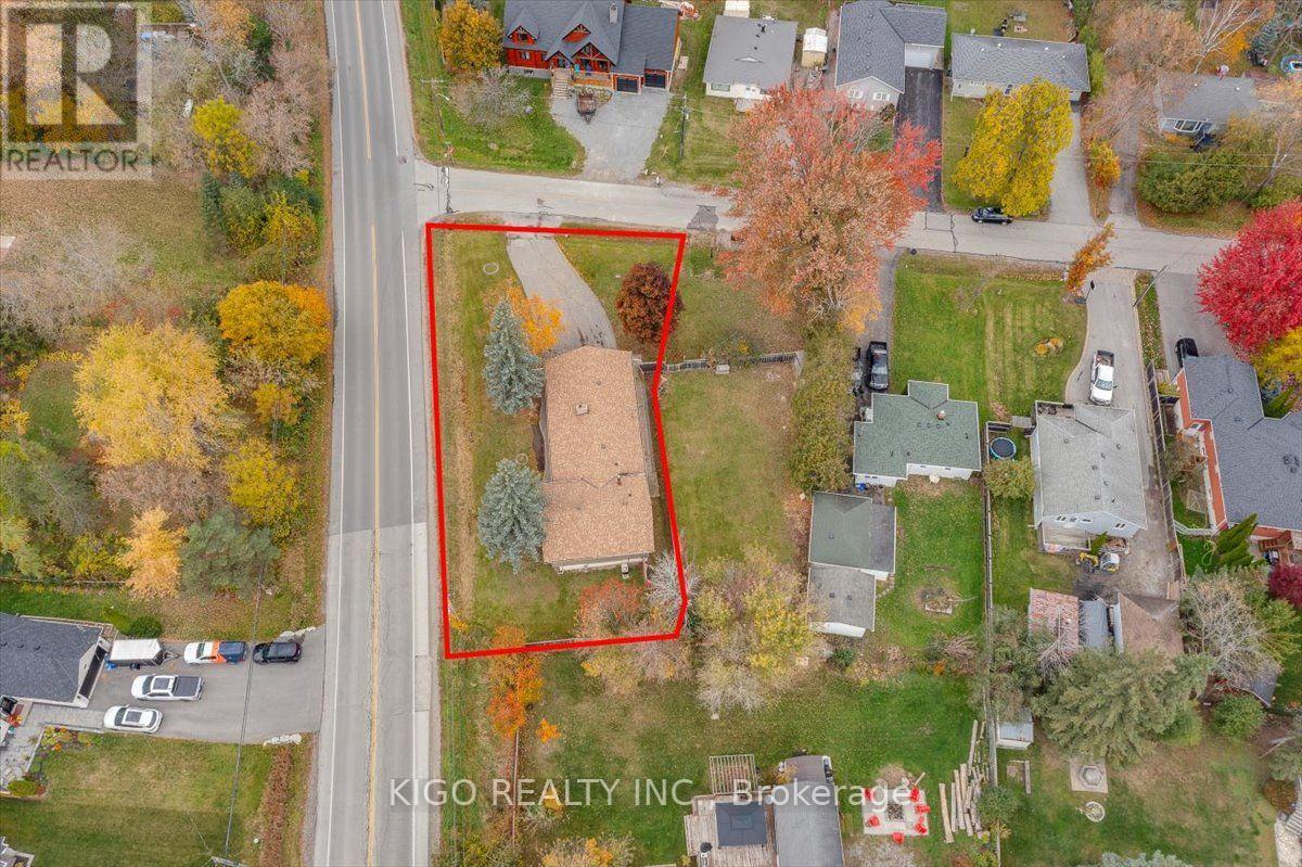Upper - 5 Evelyn Avenue, Georgina, Ontario  L4P 3C8 - Photo 2 - N13745924