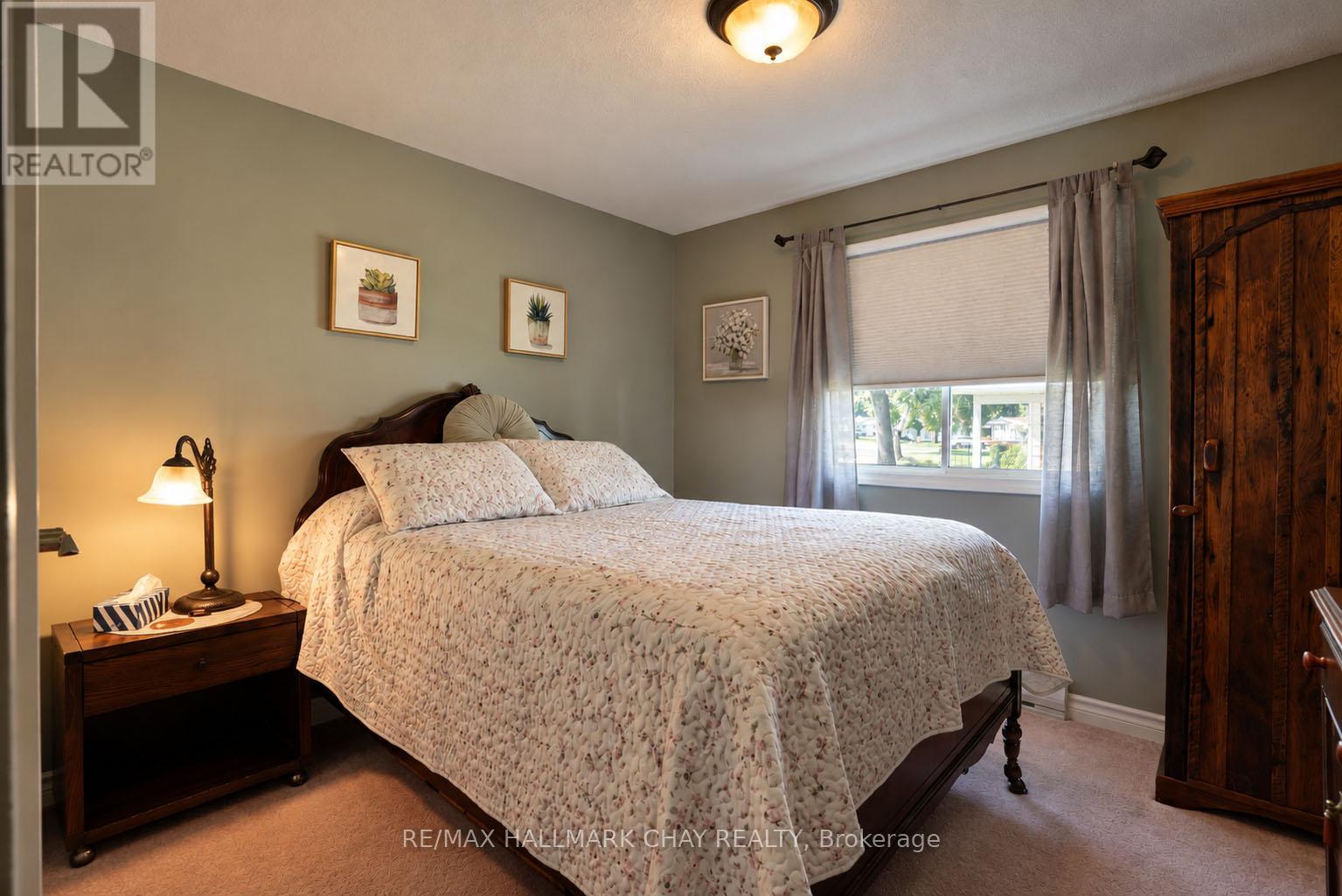 45 Tamarack Drive, Oro-Medonte, Ontario  L0L 1T0 - Photo 11 - S13745848