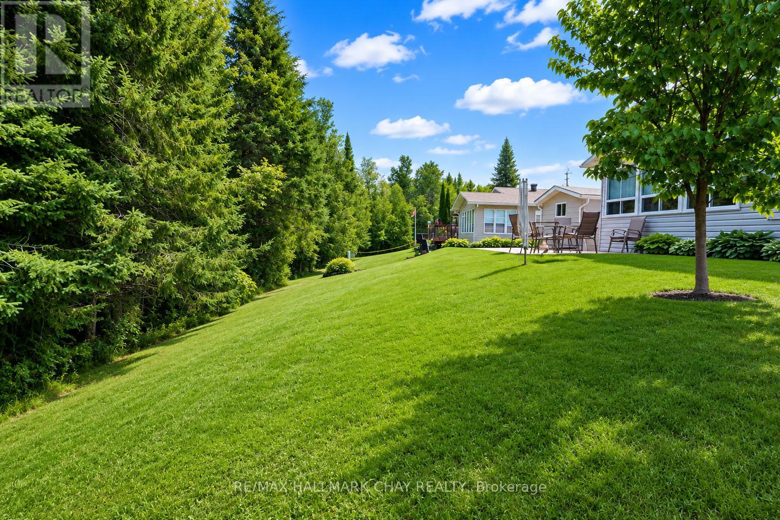 45 Tamarack Drive, Oro-Medonte, Ontario  L0L 1T0 - Photo 17 - S13745848