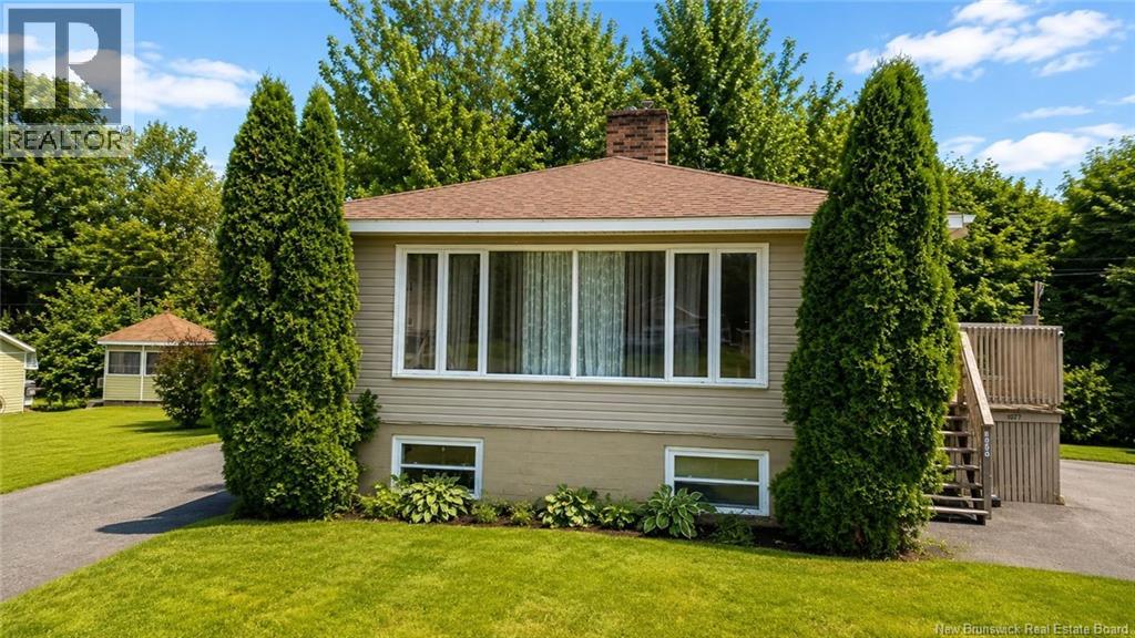1075 Daniel Drive, Bathurst, New Brunswick