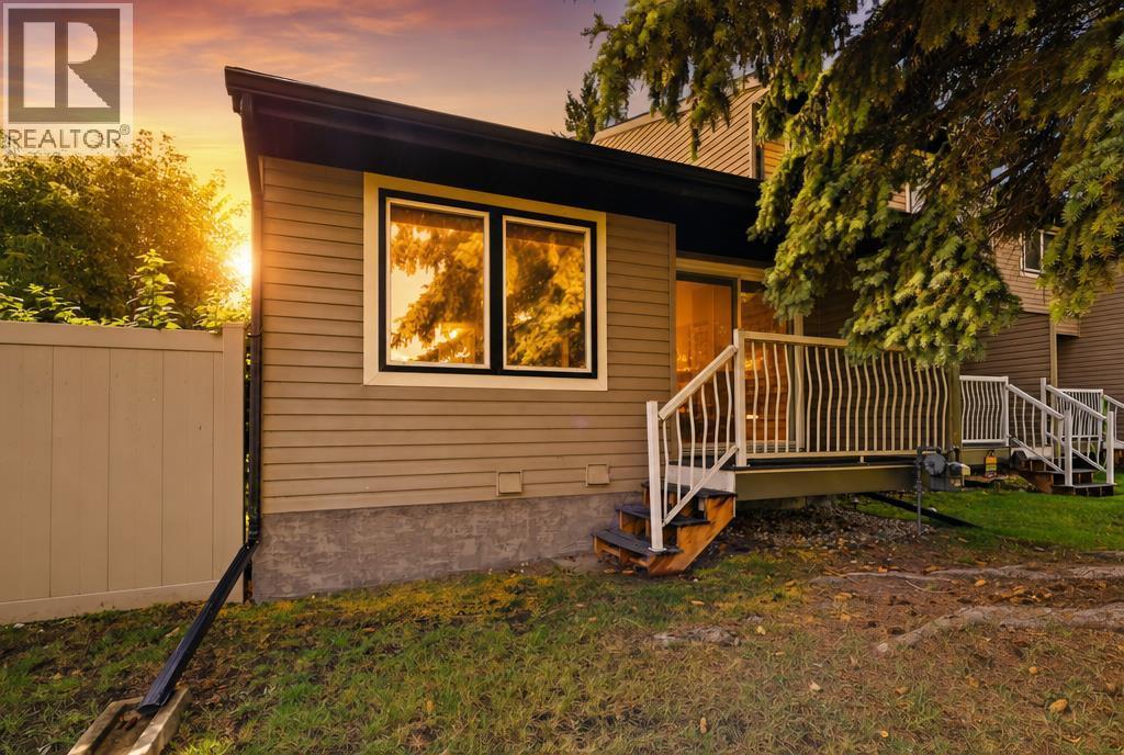 18, 96 Holmes Street, Red Deer, Alberta T4N 6G6 - Photo 1 - A2342193