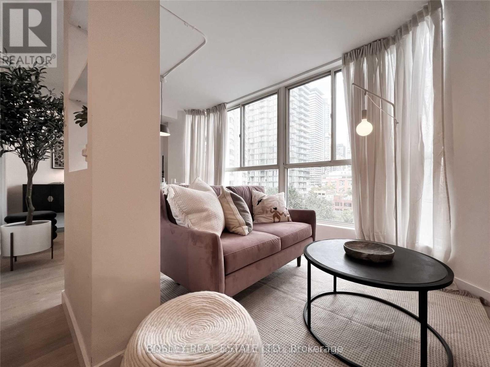 803 - 1055 Bay Street, Toronto, Ontario  M5S 3A3 - Photo 8 - C13744978