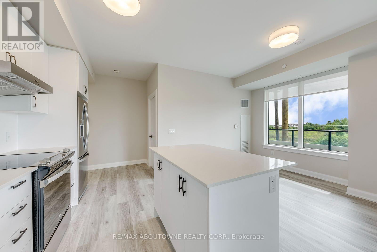 314 - 3220 William Coltson Avenue, Oakville, Ontario  L6H 7X9 - Photo 12 - W13745692