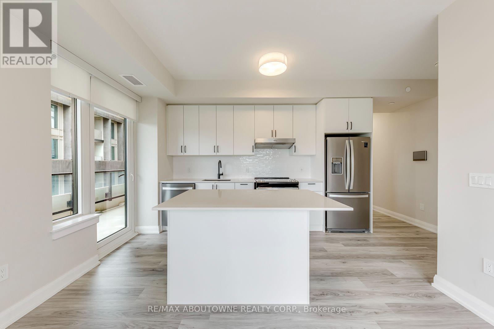314 - 3220 William Coltson Avenue, Oakville, Ontario  L6H 7X9 - Photo 13 - W13745692