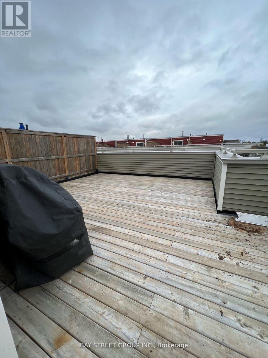 15 - 115 Long Branch Avenue, Toronto, Ontario  M8W 0A9 - Photo 11 - W13745732