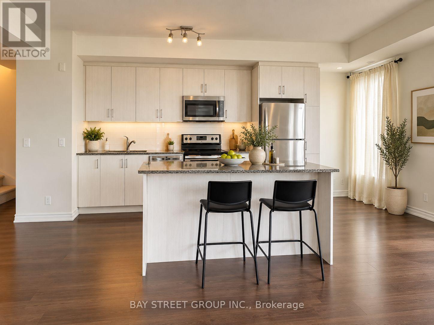 15 - 115 Long Branch Avenue, Toronto, Ontario  M8W 0A9 - Photo 3 - W13745732