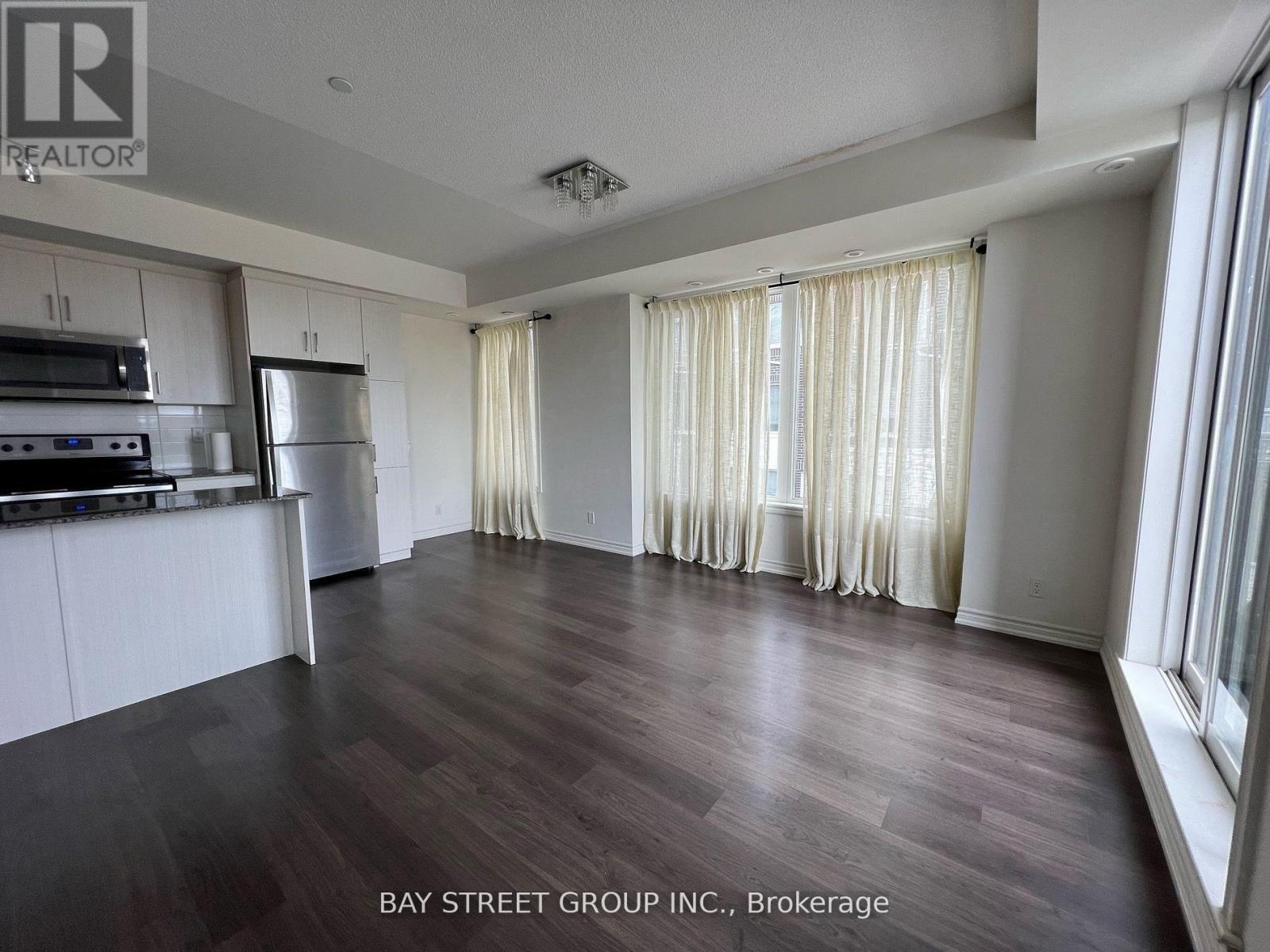 15 - 115 Long Branch Avenue, Toronto, Ontario  M8W 0A9 - Photo 9 - W13745732