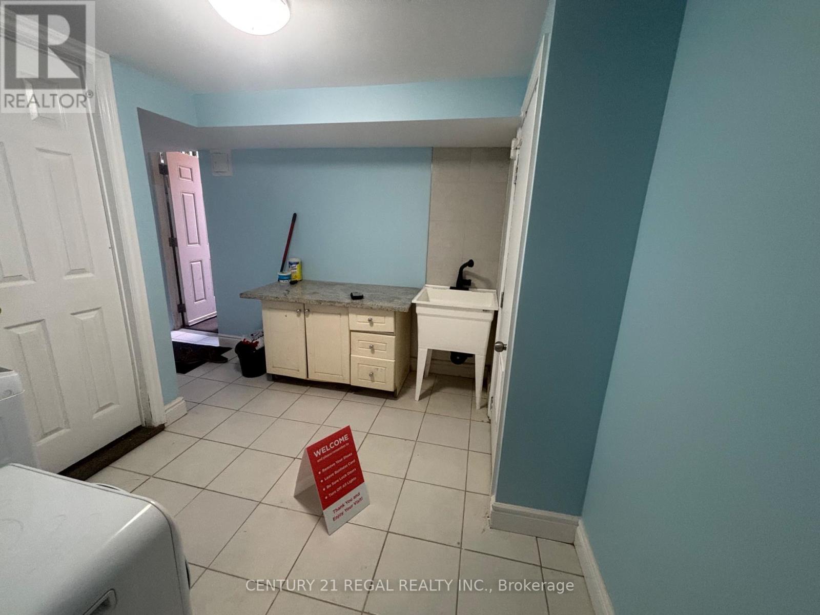 2640 Lake Shore Boulevard W, Toronto, Ontario  M8V 1G4 - Photo 6 - W13745752