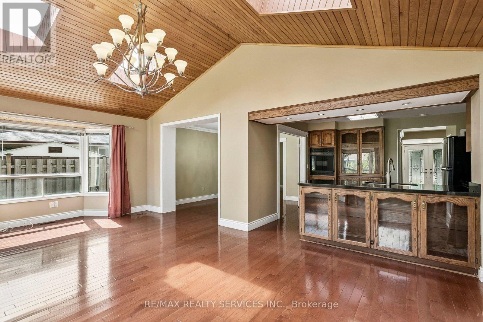 43 Allendale Road, Brampton, Ontario  L6W 2Y7 - Photo 16 - W13745788