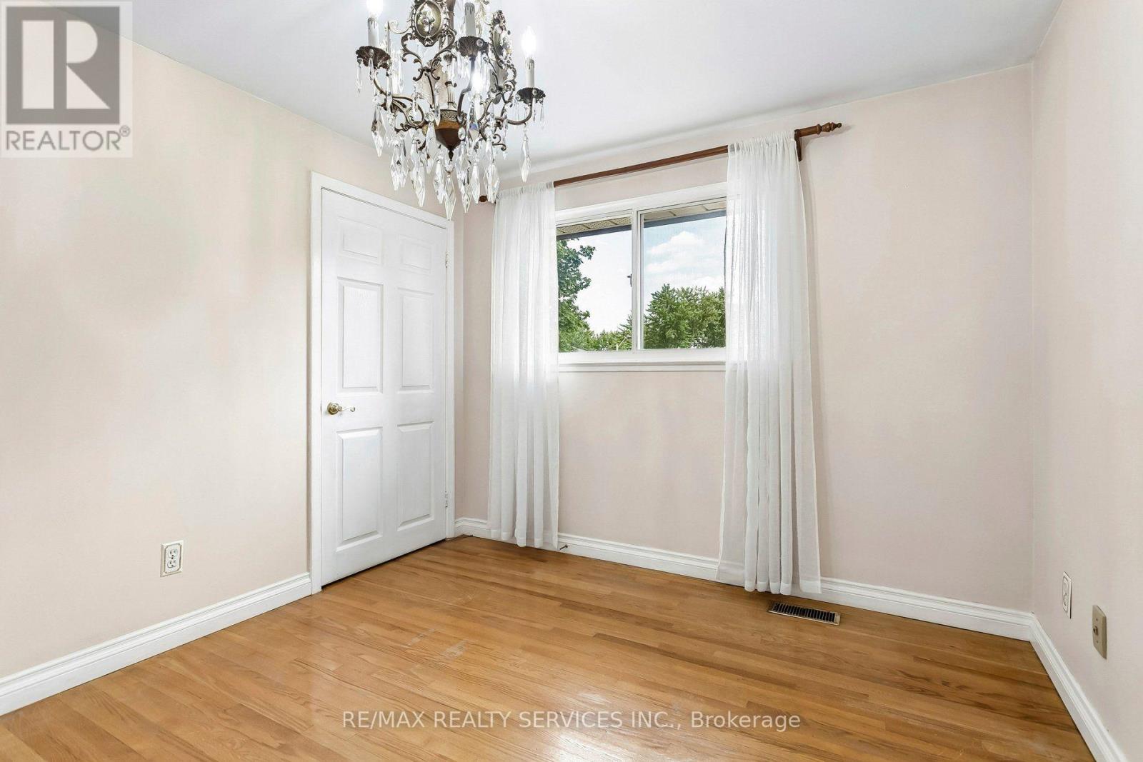 43 Allendale Road, Brampton, Ontario  L6W 2Y7 - Photo 24 - W13745788