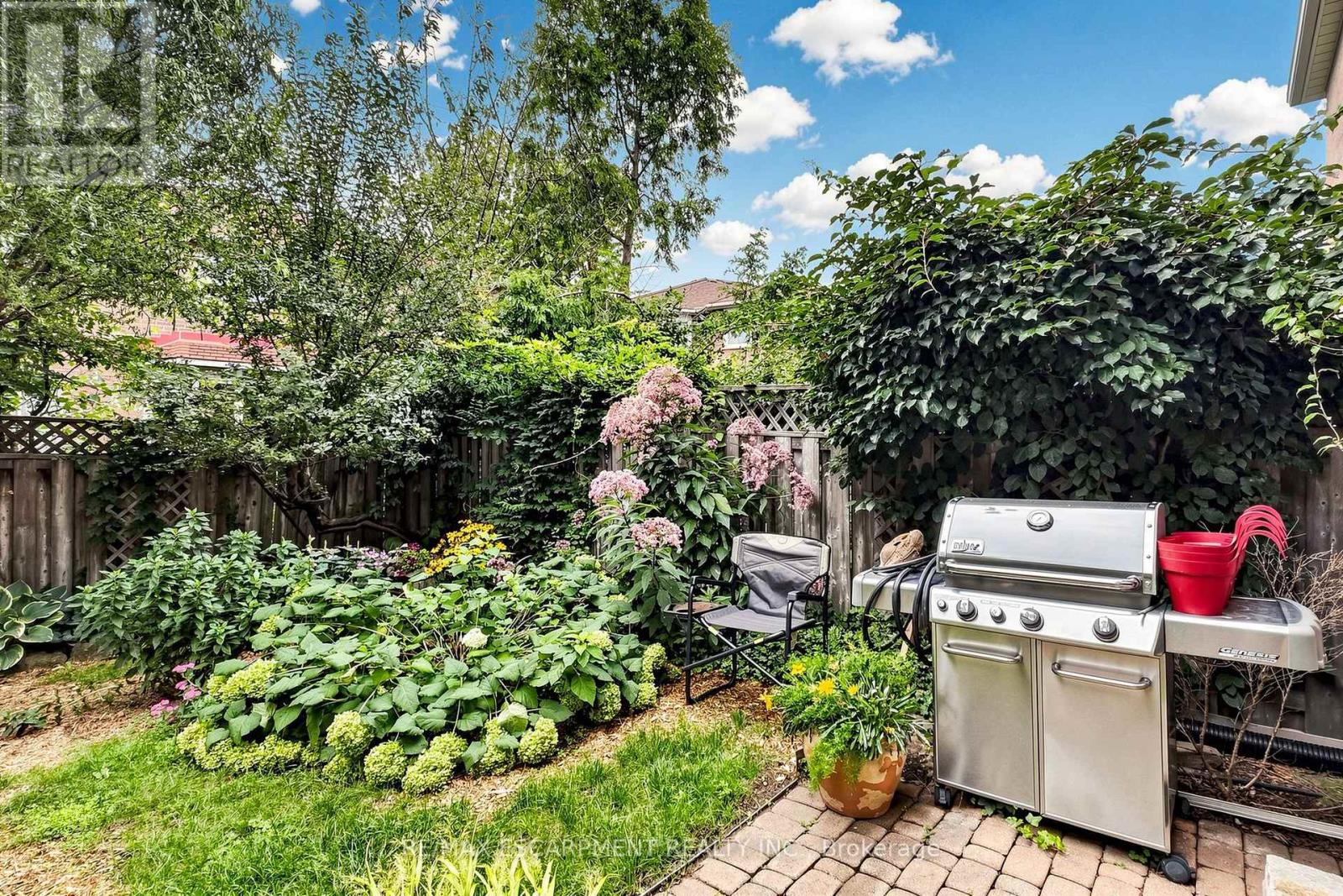 1380 Hazel Mccleary Drive, Oakville, Ontario  L6J 7B1 - Photo 36 - W13745802