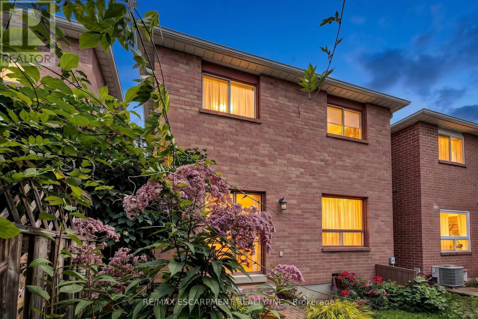 1380 Hazel Mccleary Drive, Oakville, Ontario  L6J 7B1 - Photo 37 - W13745802