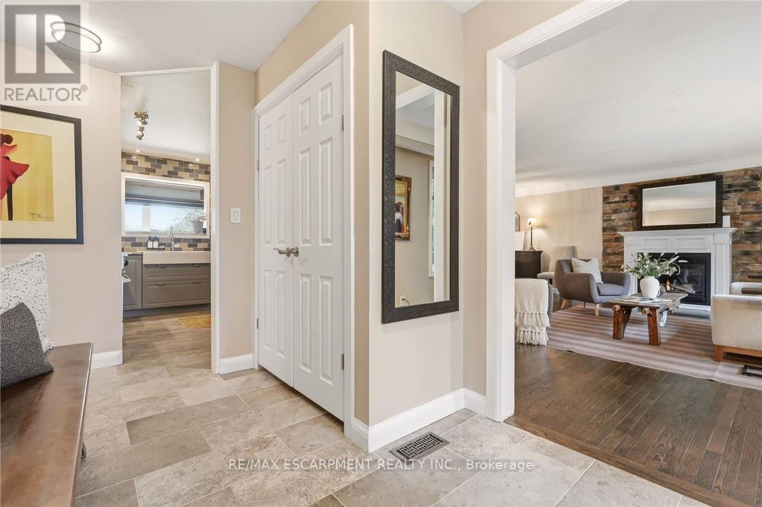 5258 Cedar Springs Road, Burlington, Ontario  L7P 0B9 - Photo 17 - W13745828
