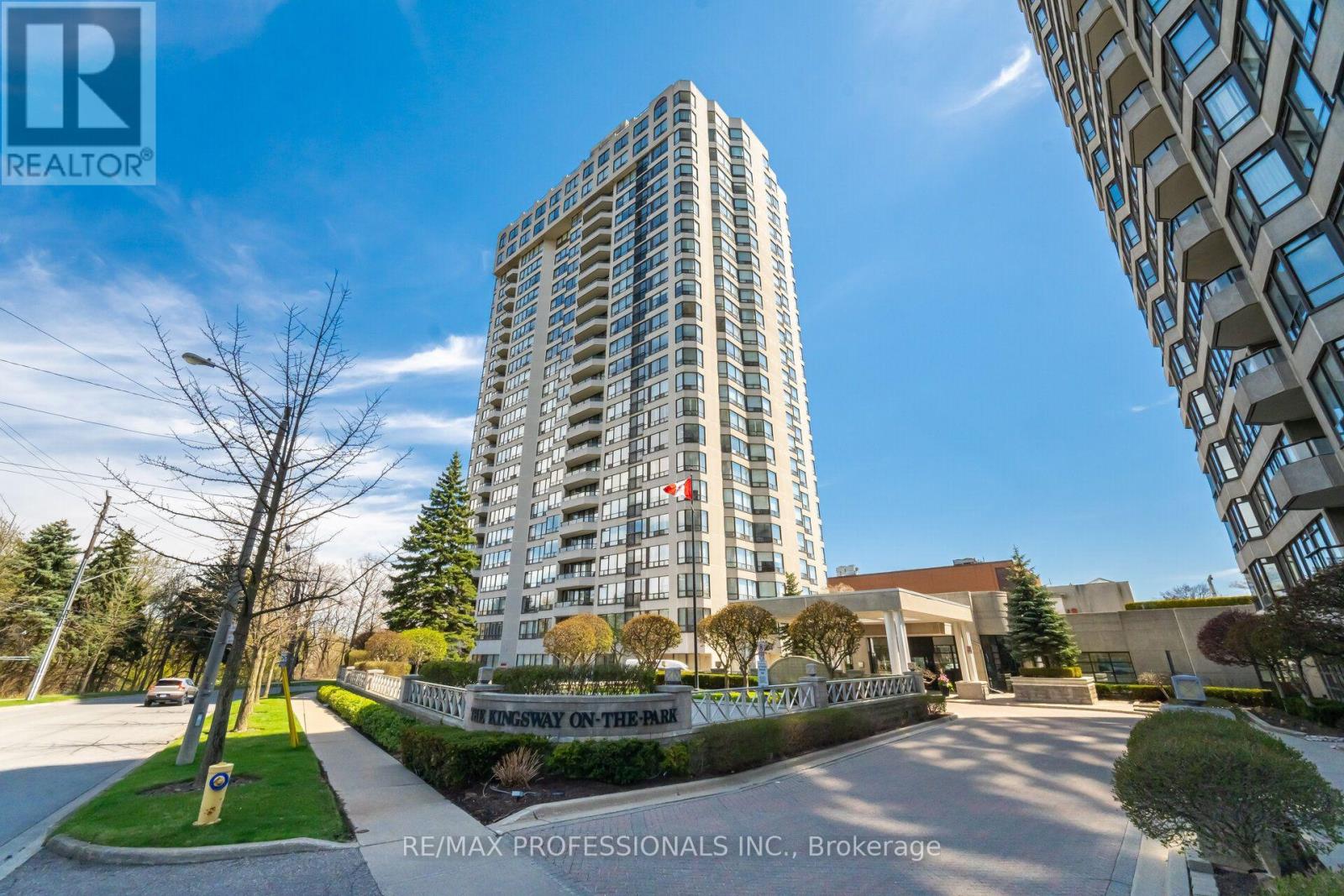 1411 - 1 ABERFOYLE CRESCENT, Toronto, Ontario