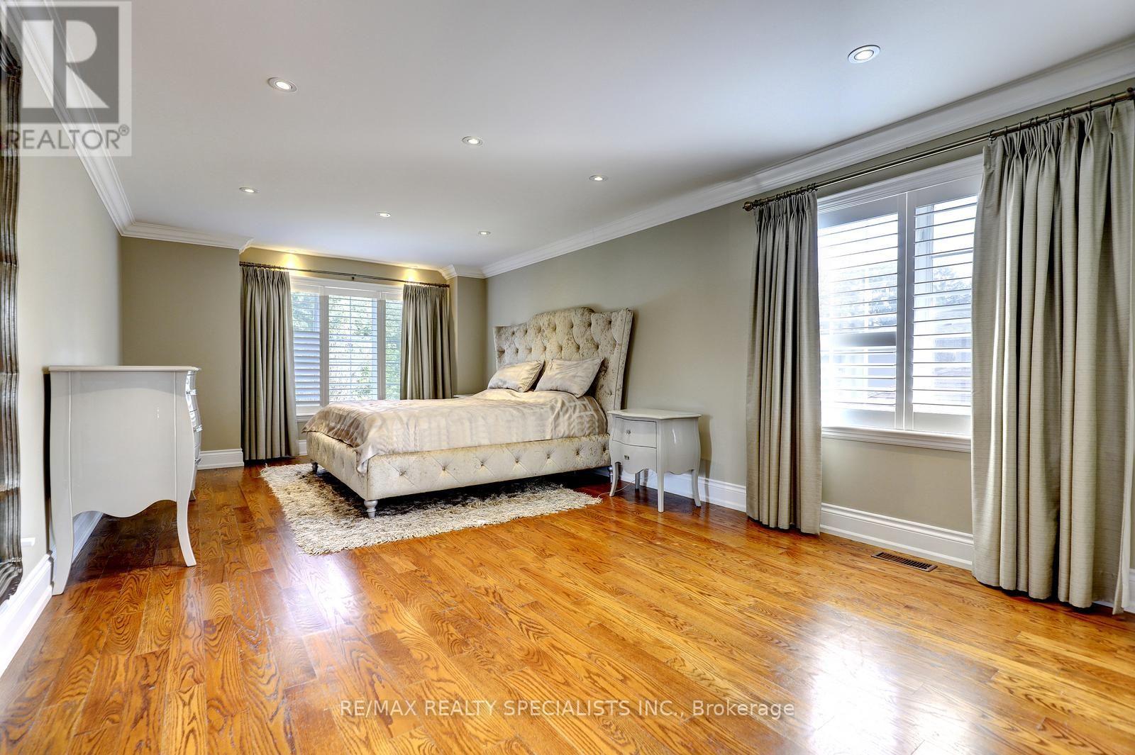 7 Fairlin Drive, Toronto, Ontario  M9B 4J1 - Photo 22 - W13745918
