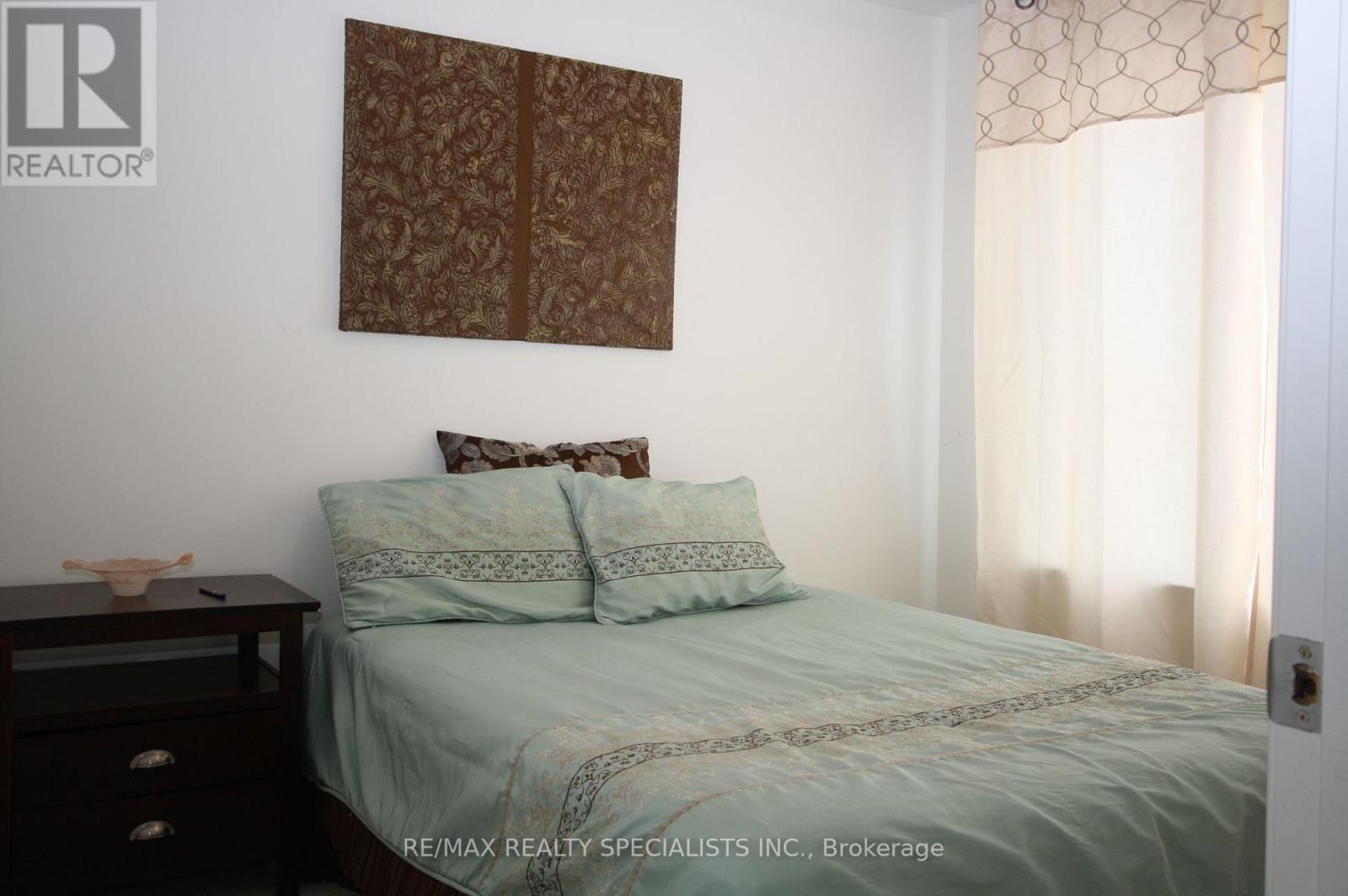 1606 - 385 Prince Of Wales Drive, Mississauga, Ontario  L5B 0C6 - Photo 5 - W13745922