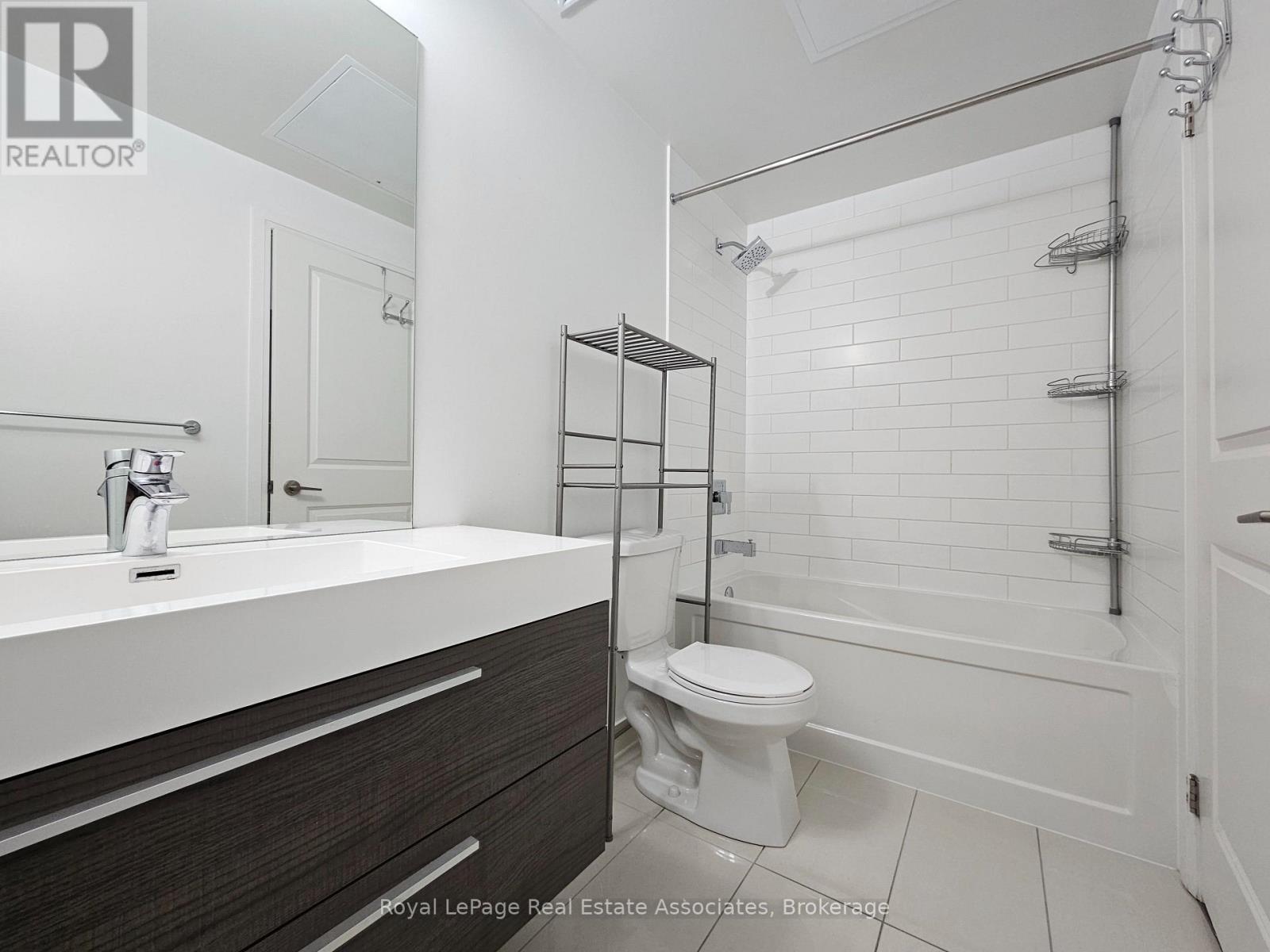 1810 - 15 Zorra Street, Toronto, Ontario  M8Z 0C1 - Photo 10 - W13745976