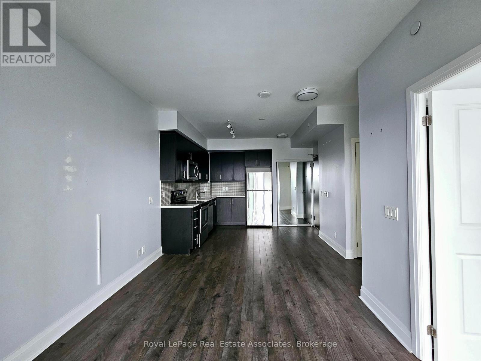 1810 - 15 Zorra Street, Toronto, Ontario  M8Z 0C1 - Photo 5 - W13745976