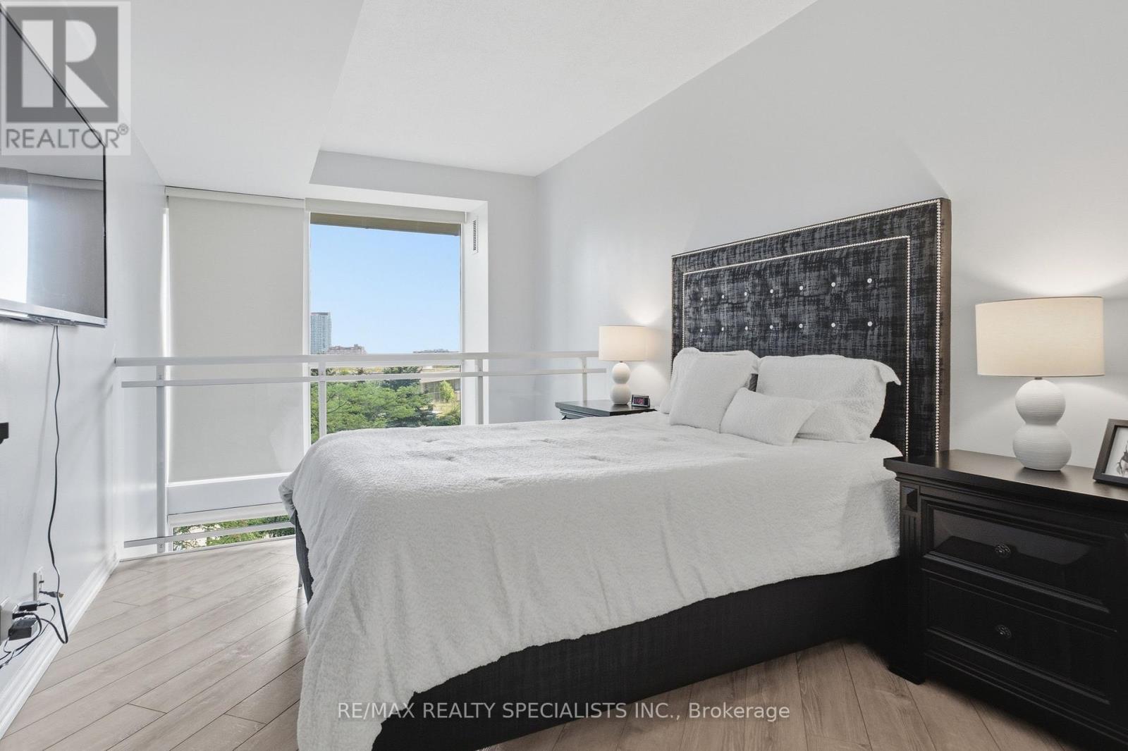 711 - 3939 Duke Of York Boulevard, Mississauga, Ontario L5B 4N2 - Photo 17 - W13745622