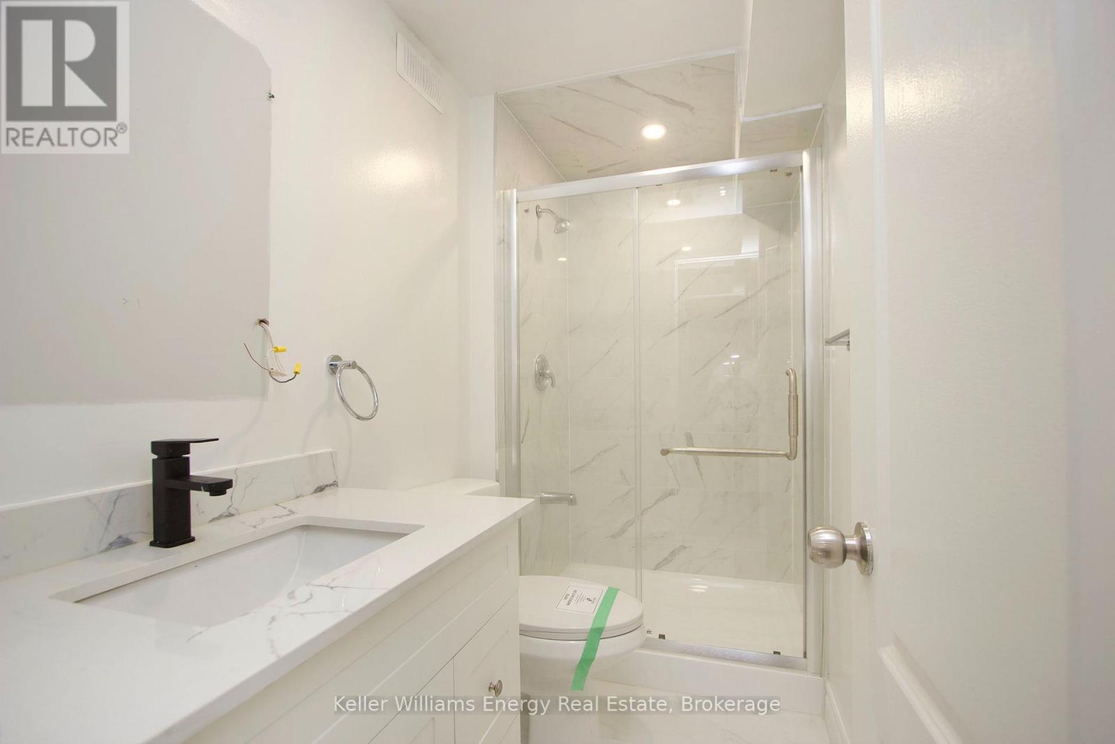 56 Westfield Drive, Whitby, Ontario  L1P 0E9 - Photo 37 - E13742412