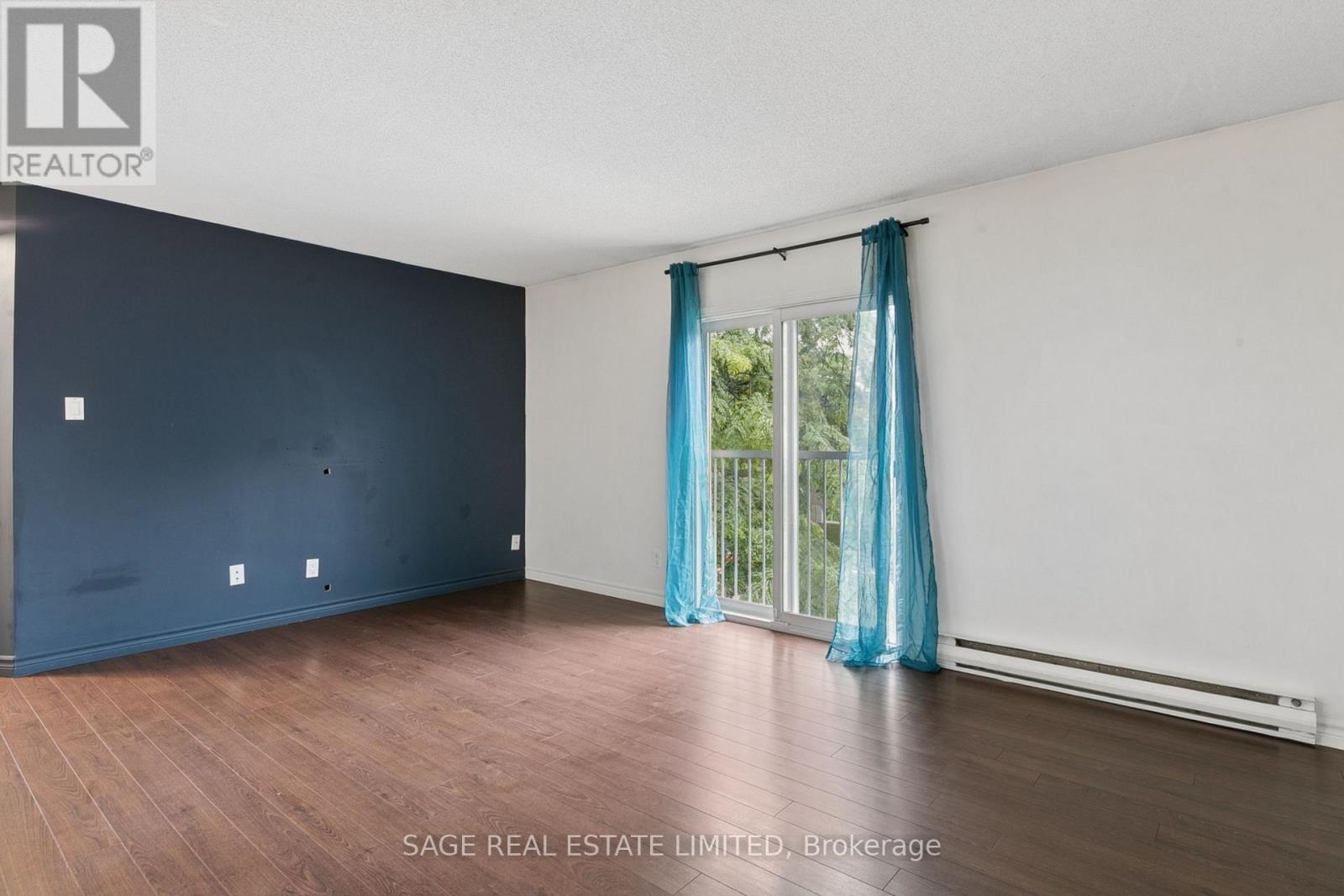 10 - 327 Northlake Drive, Waterloo, Ontario  N2V 1Z1 - Photo 9 - X13745742