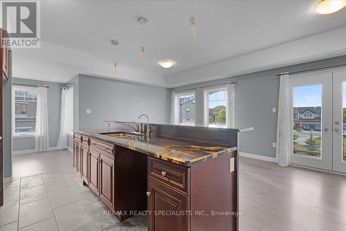 E8 - 70 Willowrun Drive, Kitchener, Ontario  N2A 0J3 - Photo 12 - X13745746