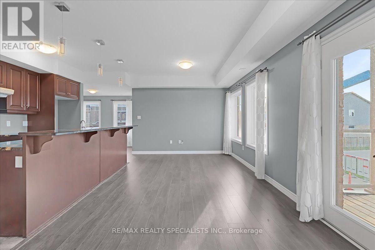 E8 - 70 Willowrun Drive, Kitchener, Ontario  N2A 0J3 - Photo 15 - X13745746