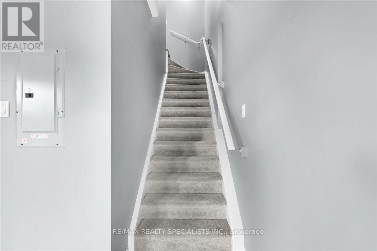 E8 - 70 Willowrun Drive, Kitchener, Ontario  N2A 0J3 - Photo 22 - X13745746