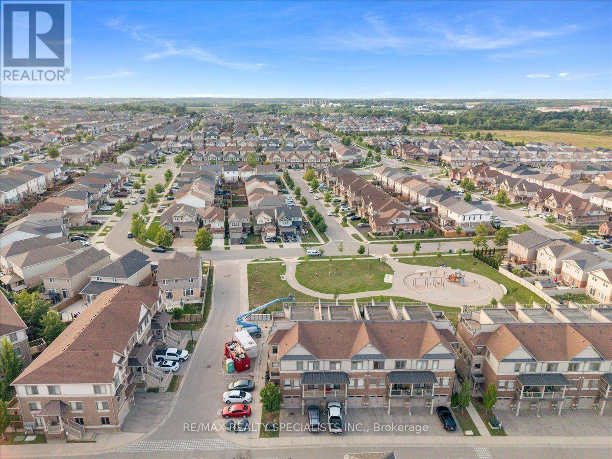 E8 - 70 Willowrun Drive, Kitchener, Ontario  N2A 0J3 - Photo 41 - X13745746