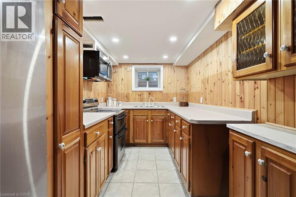 208 North Shore Boulevard W Unit# Lower, Burlington, Ontario  L7T 1A4 - Photo 10 - 40859969