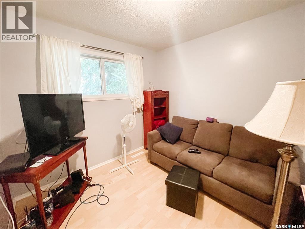 1617 Ruth Street E, Saskatoon, Saskatchewan  S7J 0L7 - Photo 16 - SK047580