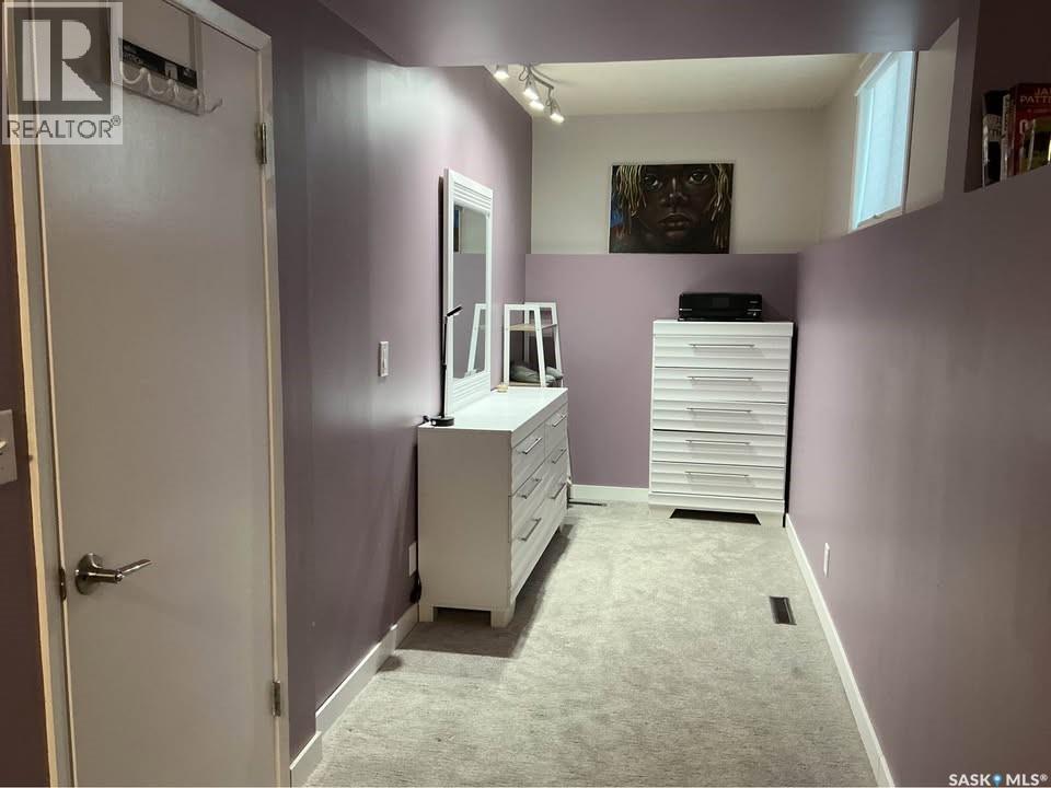 1617 Ruth Street E, Saskatoon, Saskatchewan  S7J 0L7 - Photo 23 - SK047580