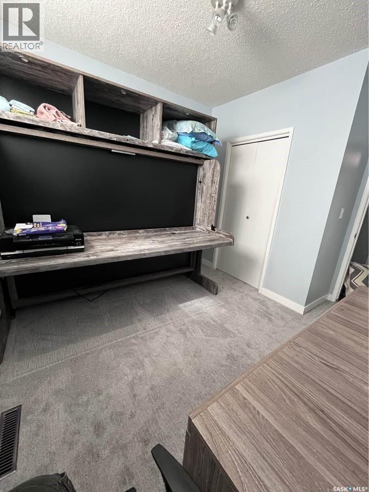 1617 Ruth Street E, Saskatoon, Saskatchewan  S7J 0L7 - Photo 25 - SK047580