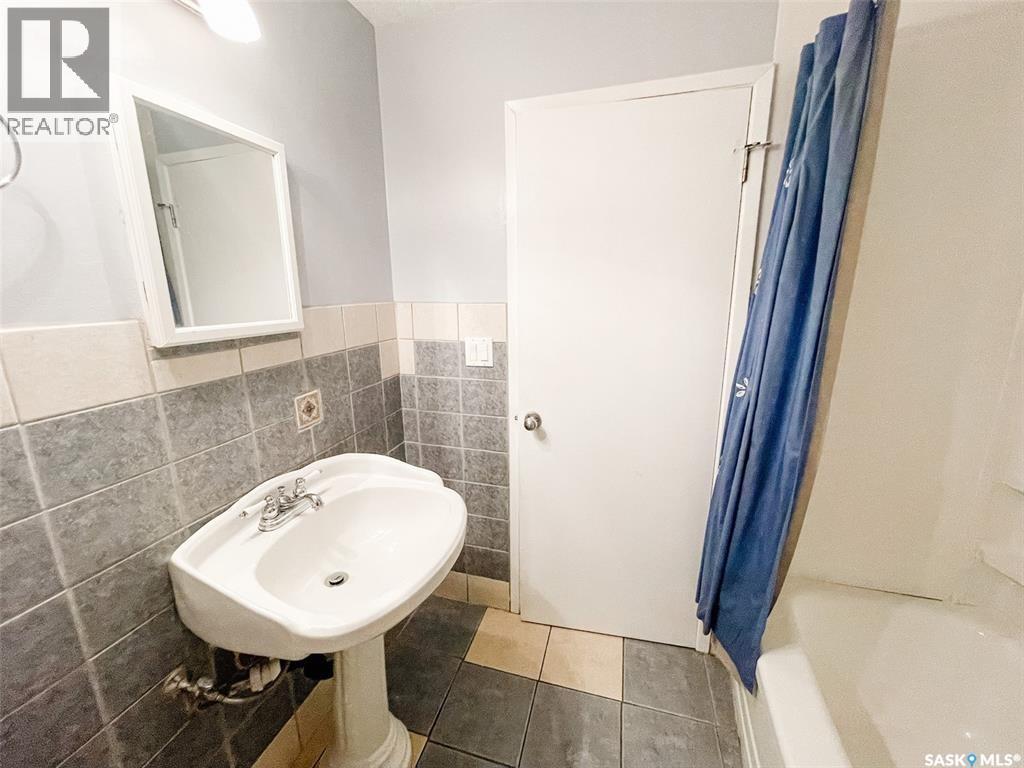 1617 Ruth Street E, Saskatoon, Saskatchewan  S7J 0L7 - Photo 28 - SK047580
