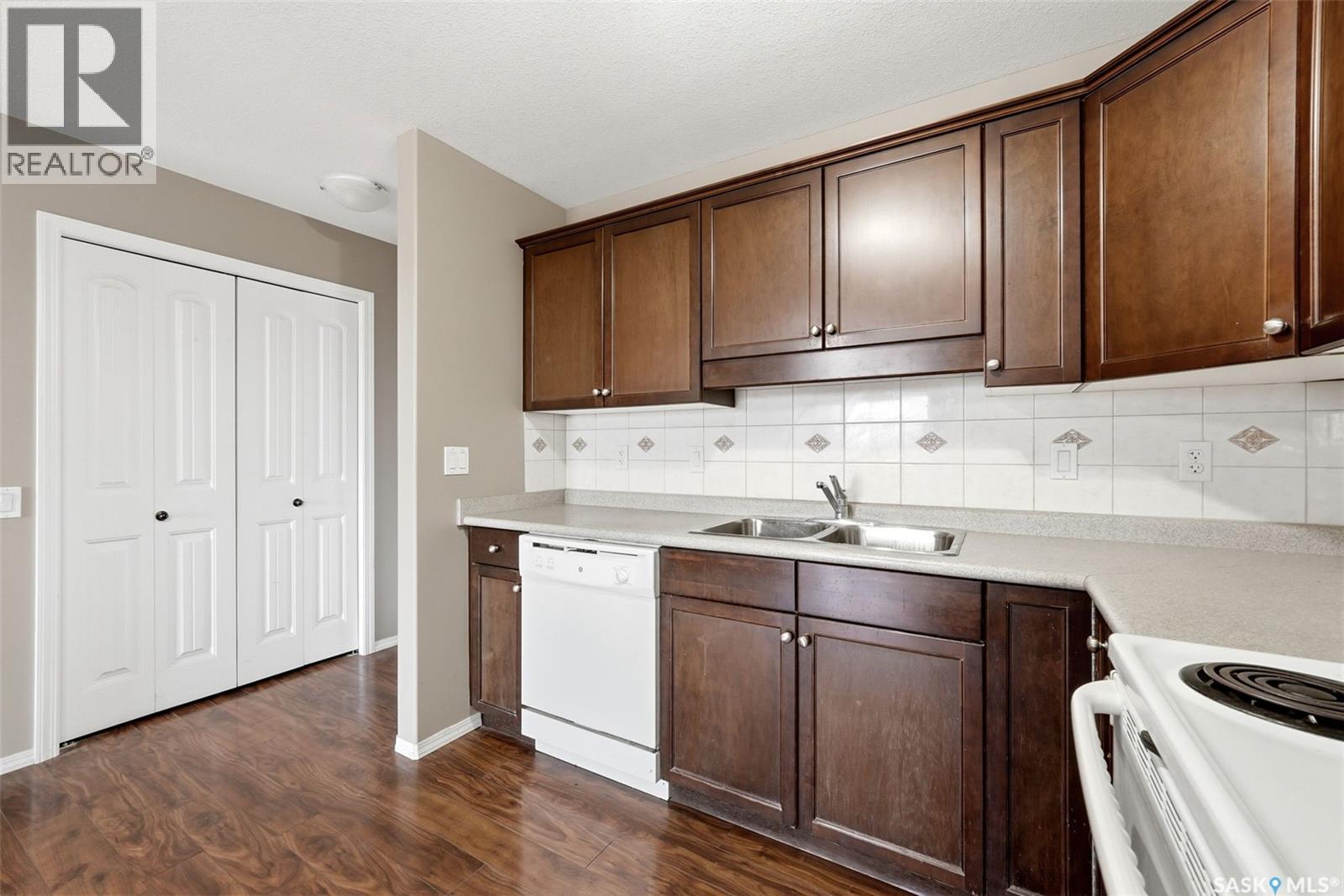 309 E 1300 Stockton Street, Regina, Saskatchewan  S4X 0G1 - Photo 6 - SK047573