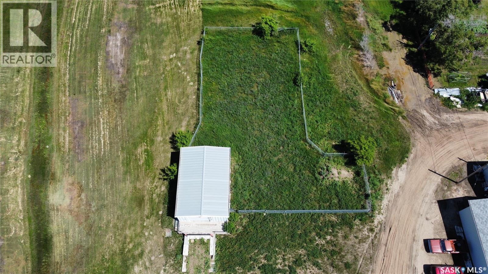 901 Railway Avenue, Hanley, Saskatchewan  S0G 2E0 - Photo 4 - SK047369
