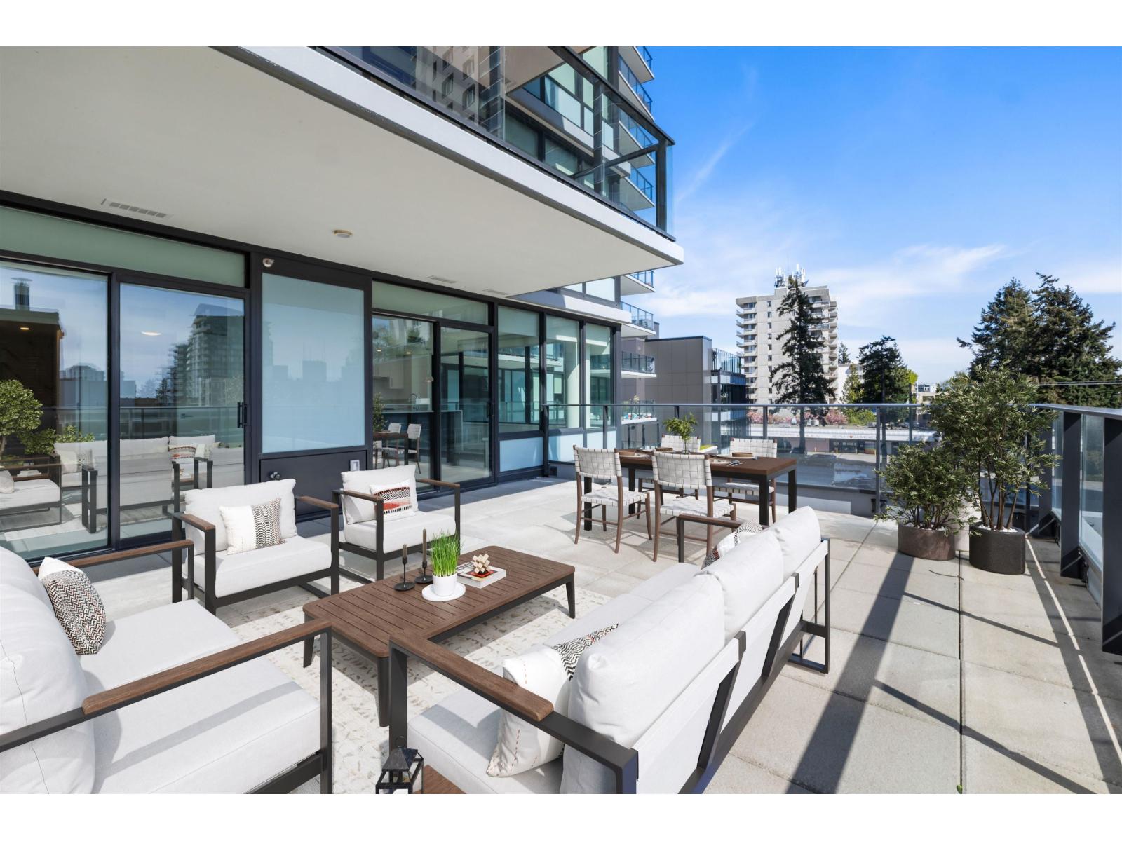 307 1588 Johnston Road, White Rock, British Columbia  V4B 0C5 - Photo 5 - R3161395