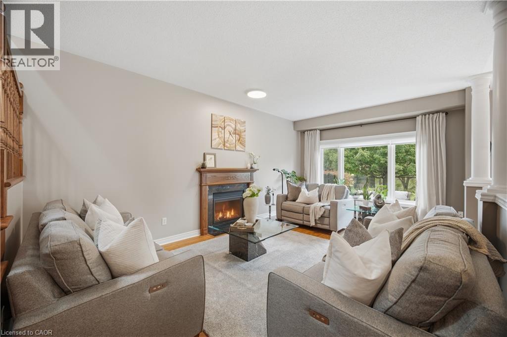 84 Meadowbank Drive, Hamilton, Ontario  L9B 2Y1 - Photo 11 - 40860648