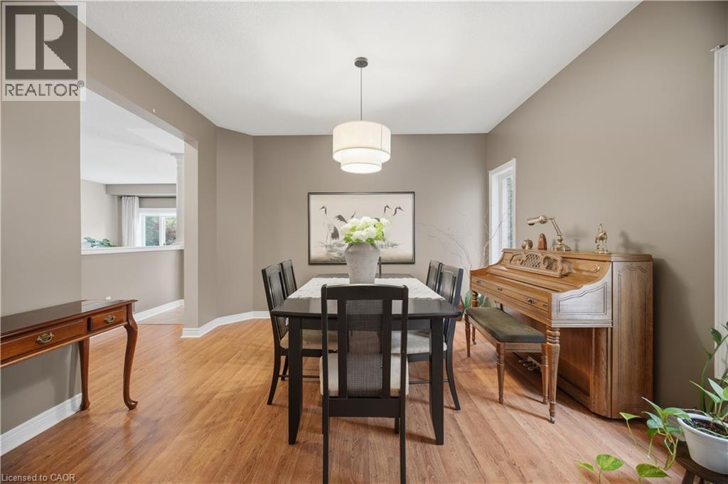 84 Meadowbank Drive, Hamilton, Ontario  L9B 2Y1 - Photo 9 - 40860648
