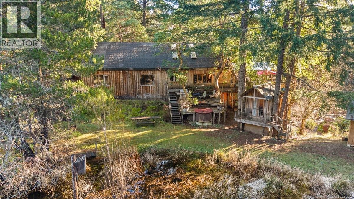 405 Hazlitt Creek Rd, Highlands, British Columbia  V9E 2A3 - Photo 12 - 1022665