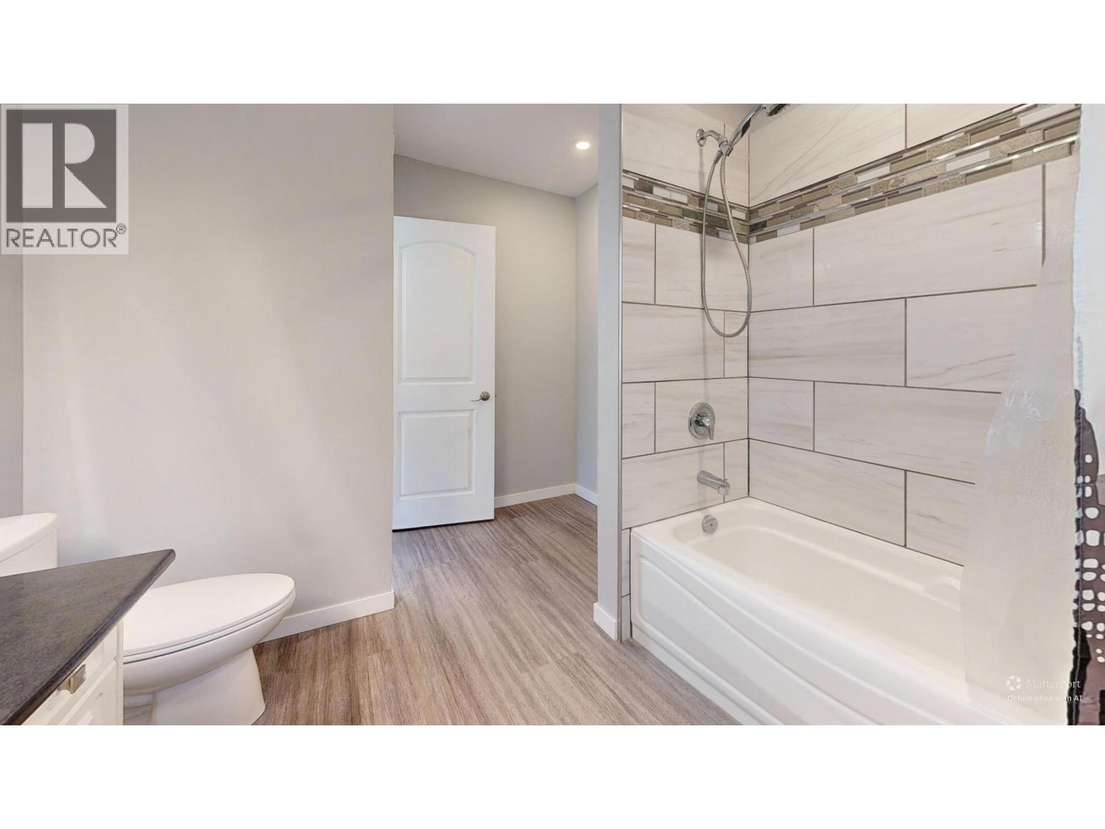 4942 Kyllo Road, 108 Mile Ranch, British Columbia  V0K 2Z0 - Photo 20 - R3161604
